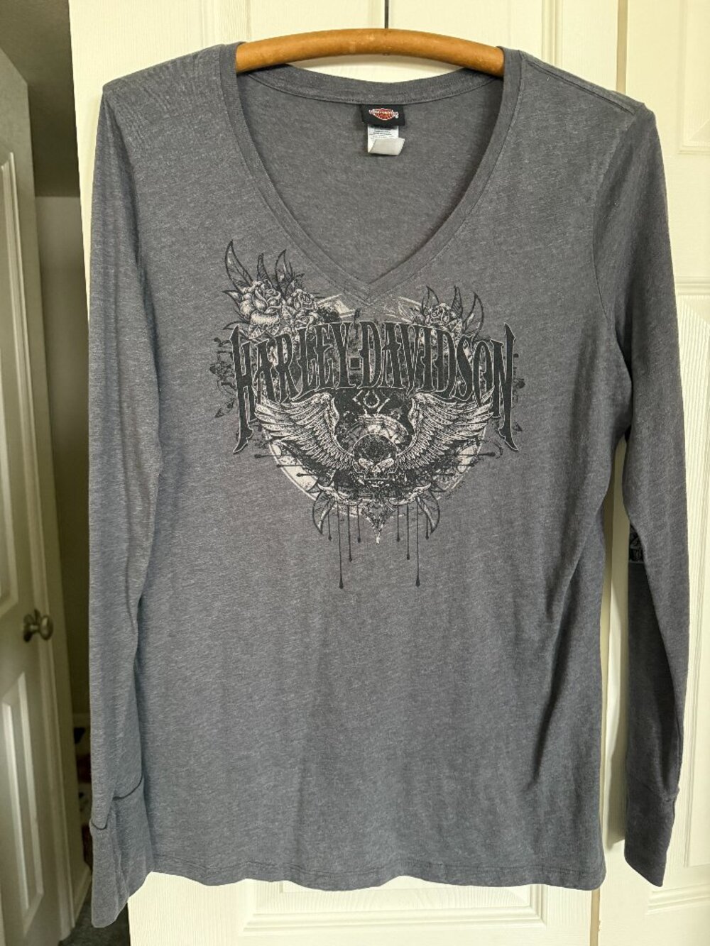 HD Long sleeve V-Neck Shirt